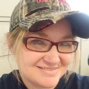 Meet your Posher, Becky